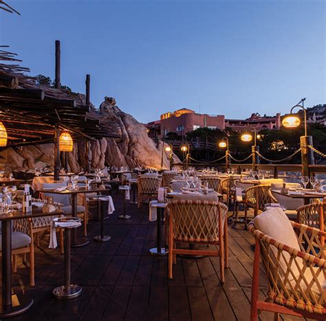 Luxury Card | Dining Out in Porto Cervo, Sardinia