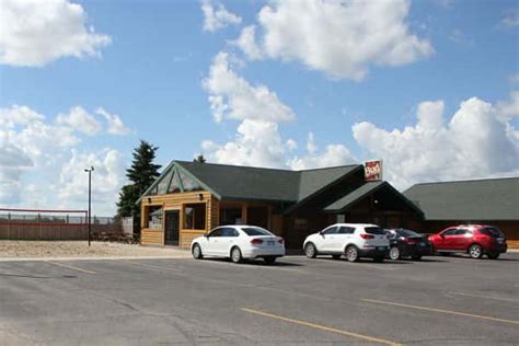 Roseau, MN Restaurants & Dining Options l Best Places to Eat