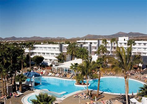 Hotel Riu Paraiso Lanzarote Resort - UPDATED 2021 Prices, Reviews & Photos (Puerto Del Carmen ...