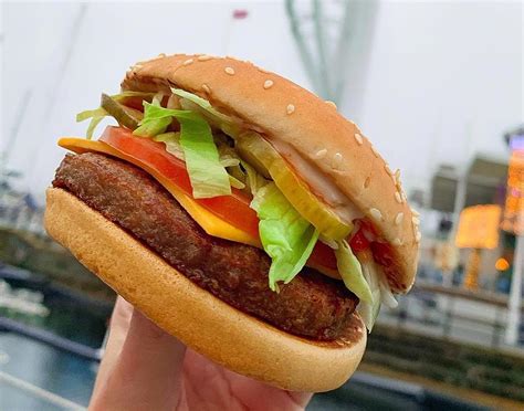 McDonald's Expands It's Vegan Burger, Here's Where to Get McPlant | The ...