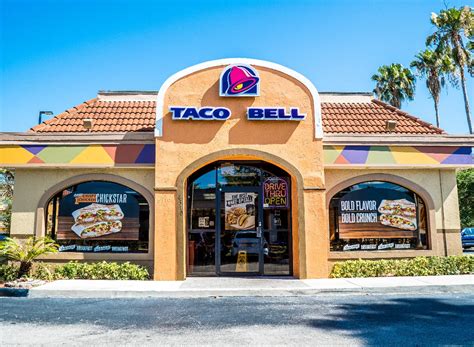 5 Discontinued Taco Bell Items Customers Are Still Drooling Over