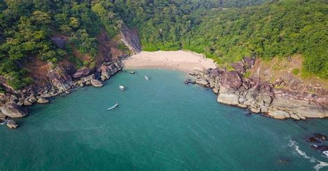 Bask In The Splendid Views Of This Little-Known Butterfly Beach In South Goa | Curly Tales