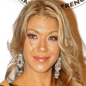 Rosa Mendes - Age, Family, Bio | Famous Birthdays