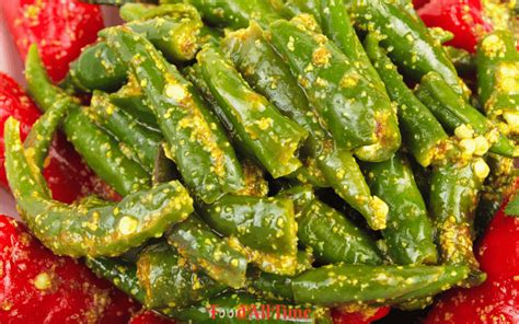 Best Spicy Green Chilli Pickle Easy Recipe | Hari Mirchi Ka Achar ...