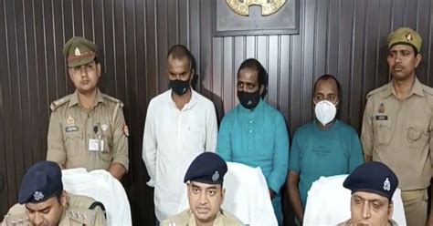 Varanasi Crime News: तीन थानों की पुलिस की संयुक्त कार्रवाई, 114 किलो ...