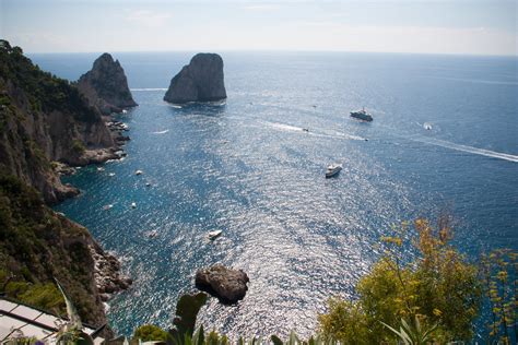 Faraglioni di Capri | Capri, Italy | Julien Chatelain | Flickr