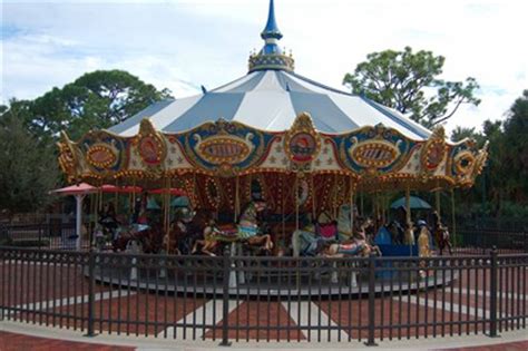 Sugar Sand Park Carousel - Carousels on Waymarking.com