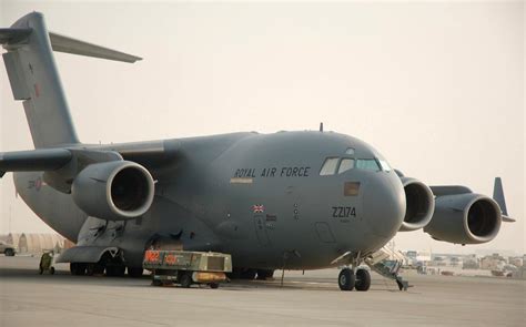 British C-17s carrying arms to Ukraine fly around German airspace ...