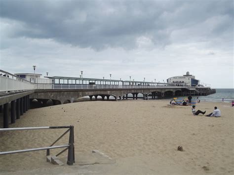 Bournemouth West Beach - Bournemouth Pier | The beach to the… | Flickr