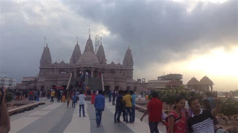 Splendid Swaminarayan Mandir Pune. - YouTube