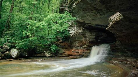 Hike the Lost Valley Trail | Buffalo Outdoor Center