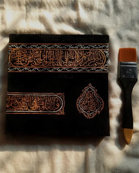 Kiswa kaaba | @mthought.catalog | Caligraphy art, Islamic art canvas ...