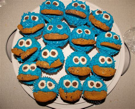 Cookie Monster Cakes – Decoration Ideas | Little Birthday Cakes