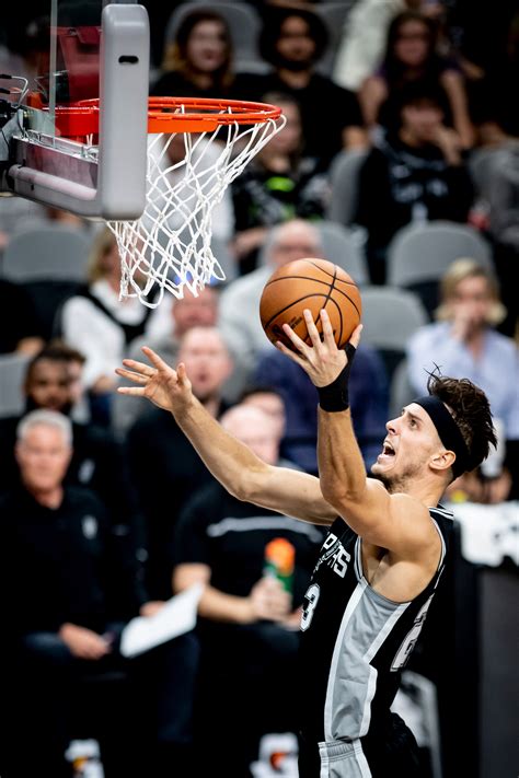 Photos: Spurs vs Chicago Bulls I 12/8/23 Photo Gallery | NBA.com