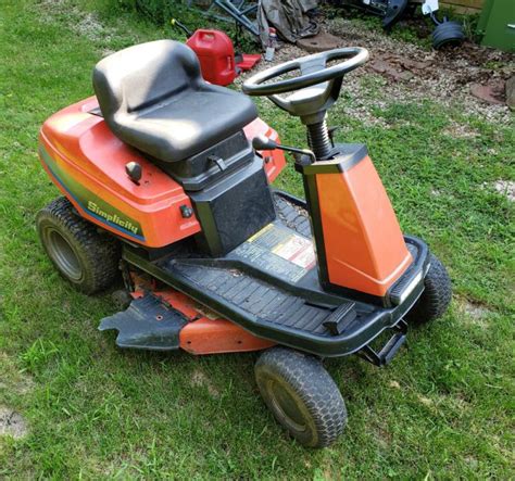 Simplicity Coronet 9 Riding Lawn Mower - RonMowers