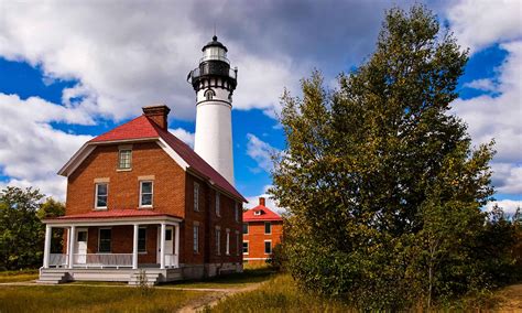 The 14 Most Beautiful Michigan Lighthouses