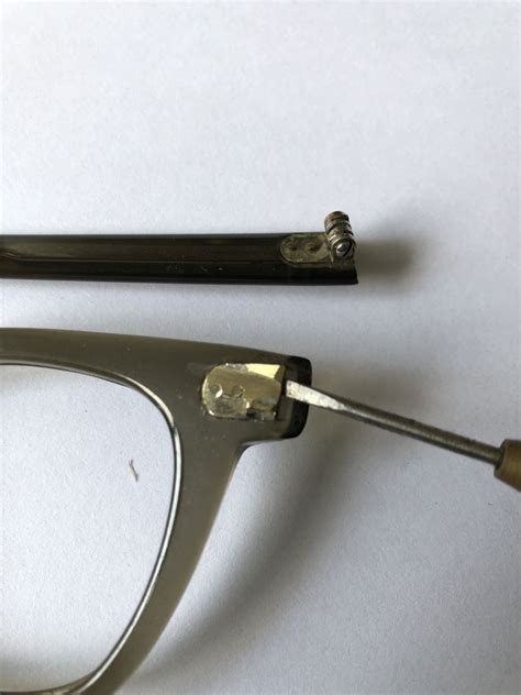 how to repair eyeglass hinge | ZOYE Eyeglass Parts Co.,ltd