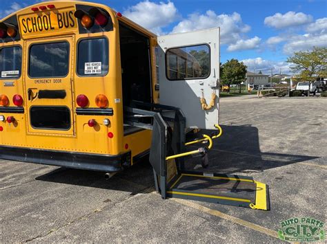 2009 Chevy Express 3500 Wheelchair Handicap LIFT Short School BUS 6.0L V8 A/C for sale