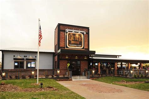 Dog Friendly Bars & Pubs in Downers Grove, IL - BringFido