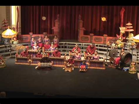 Gamelan Gong Kebyar - Kebyar Dung Rare - YouTube