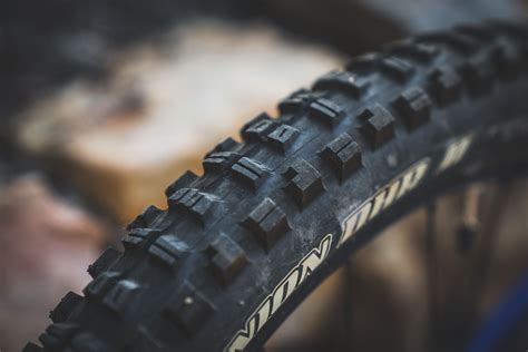 Maxxis Minion Review. Are the most popular tires the best?