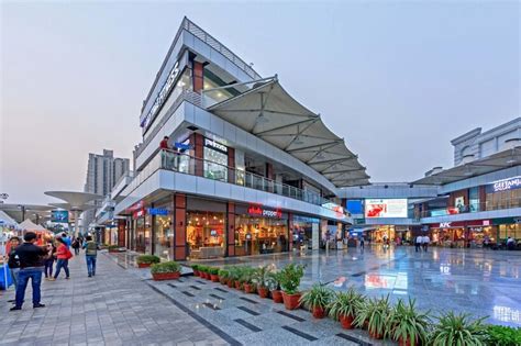 Shopping Malls In Indirapuram Ghaziabad