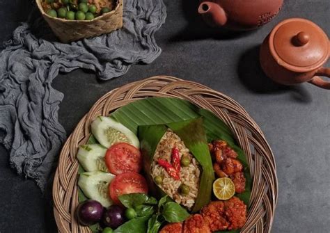 Resep Nasi tutug oncom oleh Hellen Handru - Cookpad