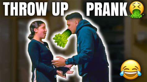 Throw Up PRANK On GIRLFRIEND *Cute Reaction* - YouTube