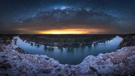 Milky Way Murray River – Bing Wallpaper Download