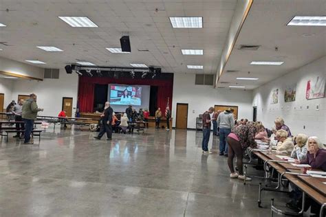 Madison County Republicans vote at caucus for change - East Idaho News