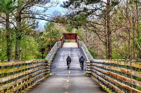 Celebrate This Summer By Tackling The 10 Best Bike Trails In The US