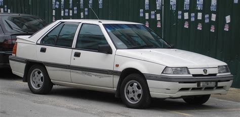 File:Proton Saga Iswara (Aeroback) (front), Serdang.jpg - Wikiwand