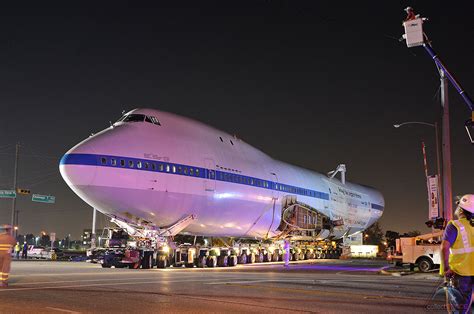 [Photos] Shuttle Carrier Aircraft's 'big move' to Space Center Houston ...