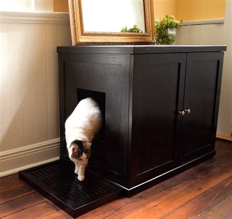 Refined Feline Wooden Litter Box Cabinet | The Green Head