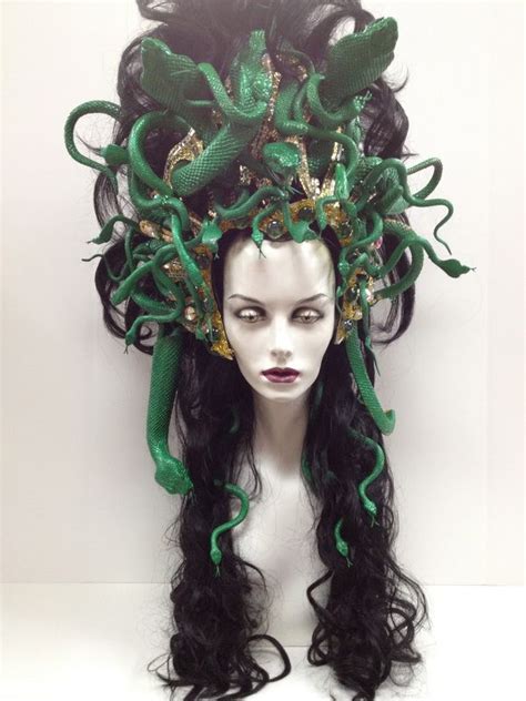 Die besten 25+ Medusa wig Ideen auf Pinterest | Medusa kostüm, Medusa Haare und Medusa make-up