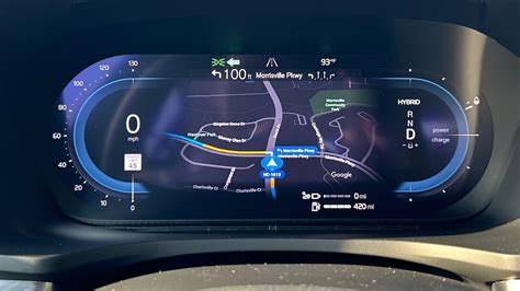 Hands-On With Volvo's Dual-Screen Apple Maps CarPlay Experience - MacRumors