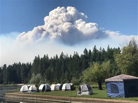 Curry County sheriff orders Level III evacuations for some Klondike Fire areas | KTVL