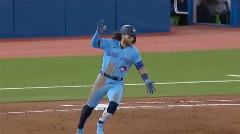 Bo Bichette Hits CLUTCH Go-Ahead Home Run To Potentially Save Blue Jays ...