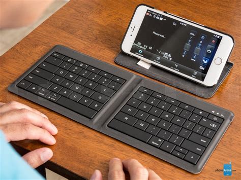 Microsoft Foldable Keyboard Review - PhoneArena