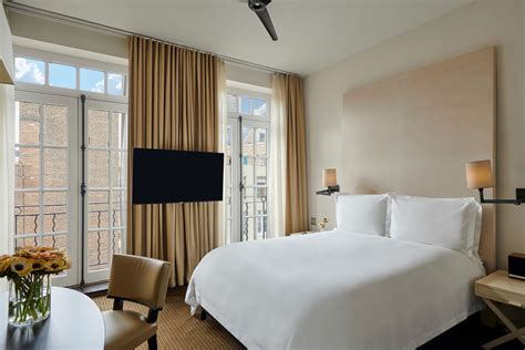 18 Best Boutique Hotels in New York Curated by Designers