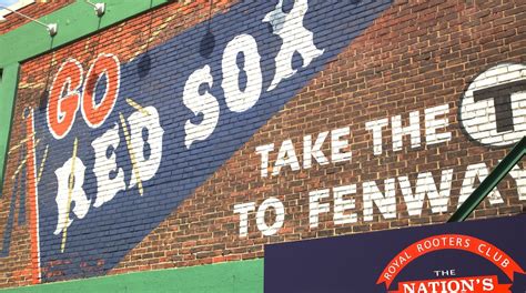 Fenway Park in Fenway–Kenmore - Tours and Activities | Expedia.ca