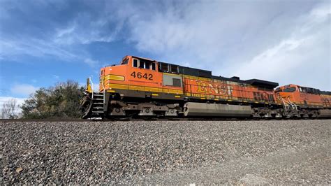 BNSF train 173 10/28/2023 Stack SB leading C44-8W H2 4642 train No DPu ...