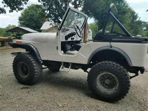 1977 jeep cj5 v8 with lift kit 3spd on the floor rust free undercarriage