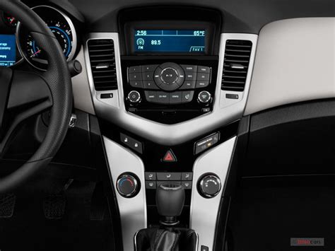 2012 Chevrolet Cruze: 40 Interior Photos | U.S. News