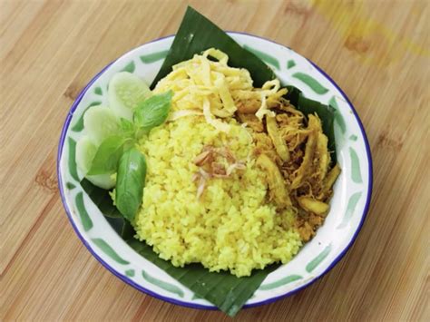 Cobain Resep Nasi Kuning Rice Cooker, Langsung Disayang Mertua! - GenPI.co