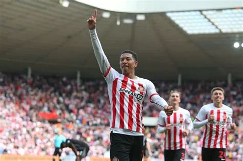 Jobe Bellingham will 'relish' new role as Sunderland are forced into a ...