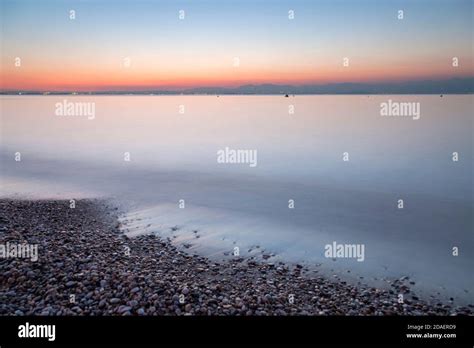 Lazise beach hi-res stock photography and images - Alamy