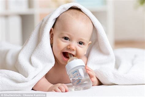 Feeding your baby water could be fatal | Daily Mail Online