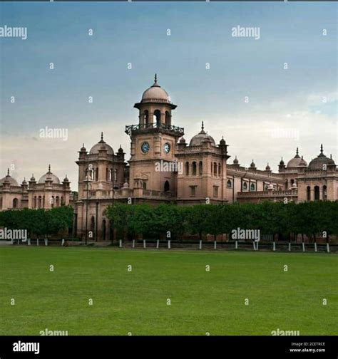 University of peshawar campus historical building, Peshawar pakistan Stock Photo - Alamy