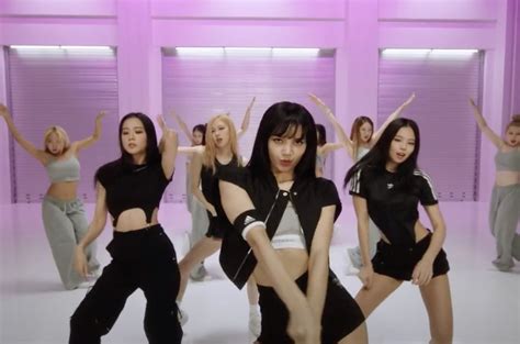 BLACKPINK Nails Choreography in 'Shut Down' Dance Practice Video: Watch